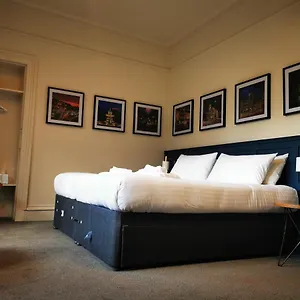 Inn The Balerno, Edinburgh
